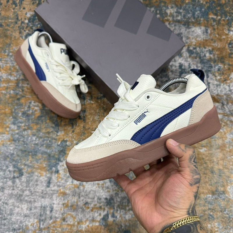 Gray helmet for bikers