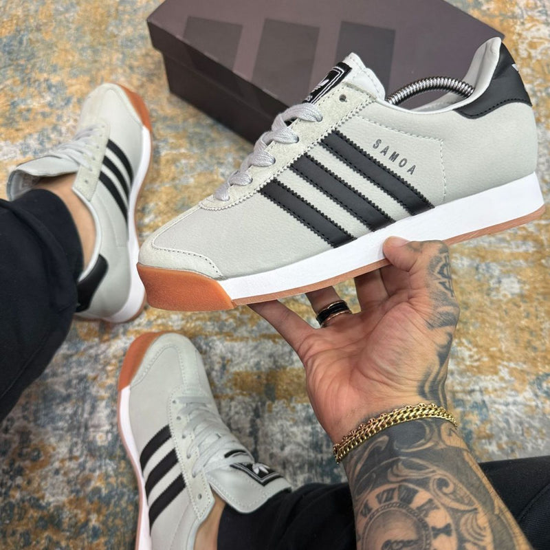 Gray helmet for bikers