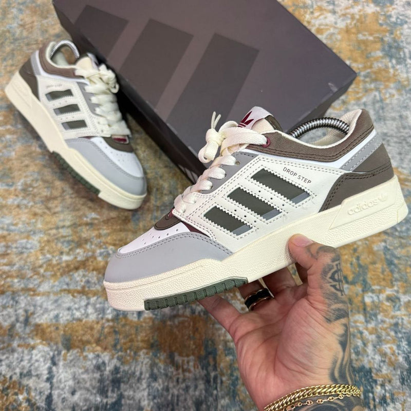 Gray helmet for bikers