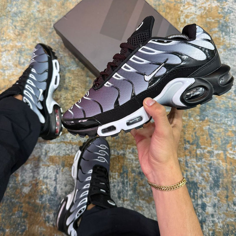 Gray helmet for bikers